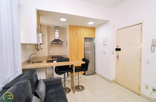 Copacabana Apartment | Renovated and quiet studio in Copacabana