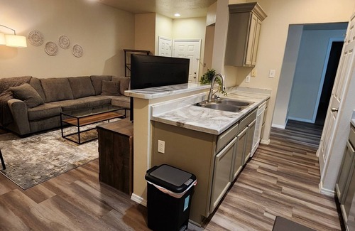 Rio Rancho Apartment | Renovated and relaxing villa 10 minutes from major mall, movies and much more