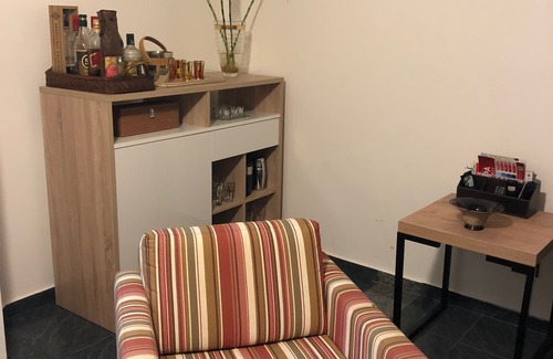 Riviera de Sao Lourenco Apartment | Renovated building, 150m2, 4 bedrooms-air-cond, terrace and barbecue, standing in the sand.