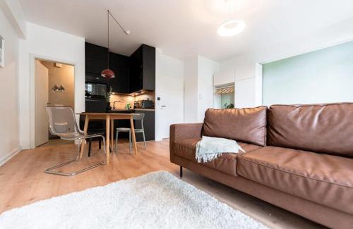 Gare Apartment | Renovated Chic Studio 5 Min to City Center