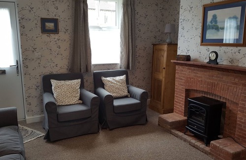 Sigglesthorne Cottage | Renovated cottage in village location with spectacular countryside views