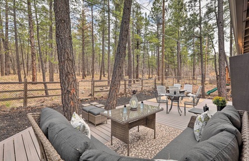 Munds Park Cottage | Renovated Cottage w/Fire Pit in Munds Park!