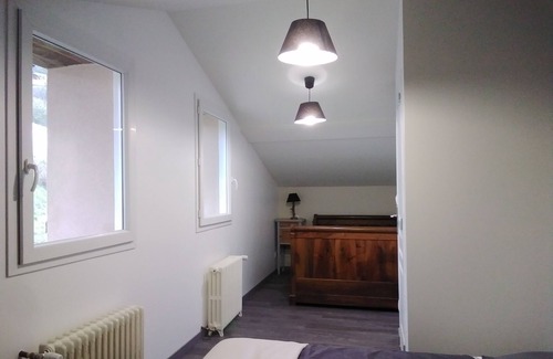 Courzieu Other | Renovated farmhouse in a hamlet in the Monts du Lyonnais region, close to the town centre.