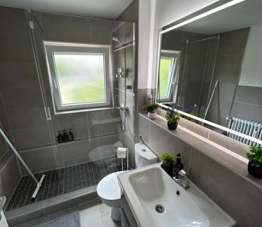 Weinsteige Apartment | Renovated Flat - Prime Location Near Marienplatz
