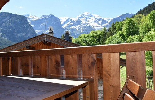 Pralognan-la-Vanoise Ski Chalet | Renovated Barn in Charming Hamau Close to Pralognan-La-Vanoise With South-Facing Balcony