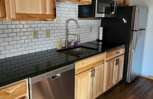 Mancelona Condo | Renovated kitchen 2 BR 2 bth SLP 6 Private association pool, close to Torch Lake