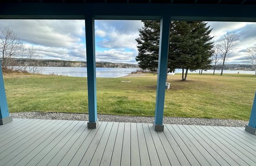 Eagle Lake Cabin | Renovated Lakefront Family-Friendly Retreat: BBQ, Kayaks, Firepit, Trails, Dock