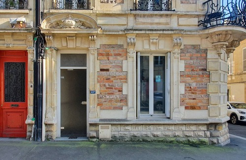 Hastings Apartment | Renovated Studio in the Heart of Caen