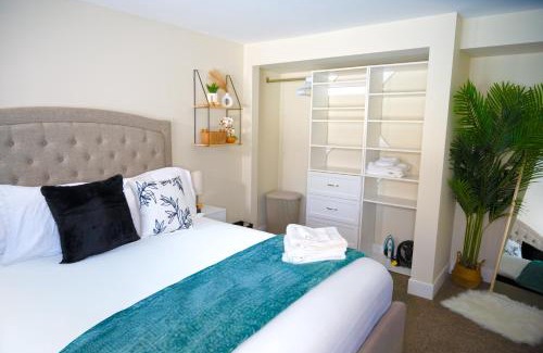 Williams Lake House | Renovated Suite in WL, 5 Min to Downtown, All New Appliances, Self Check-In