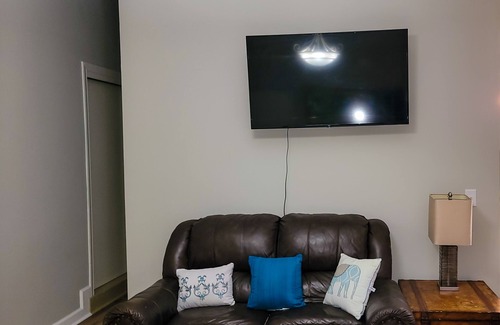 Goldsboro Apartment | Renovated Suite with 1 queen bed and a Twin. Kitchen & bath for your privacy.