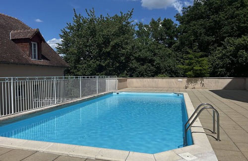 La Roche-Posay Apartment | Renovated T2 with WIFI, pool and parking 200m from the Thermal Baths