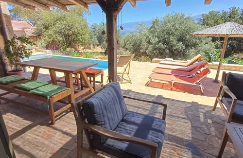 Katochori House | Renovated traditional house with swimming pool
