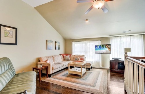 Bradley Beach House | Renovated Two Bedroom Carriage House in Bradley Beach