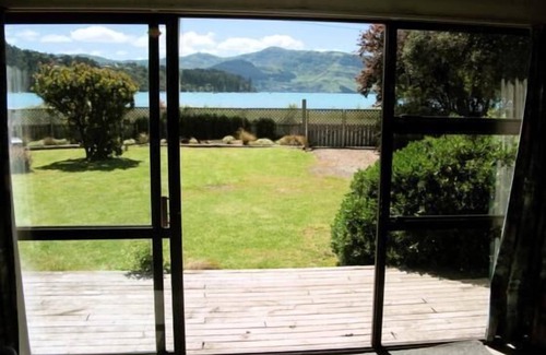 Christchurch District House | Renovation completed WOW Winter Special $200 night.Labour & show wkd avail now
