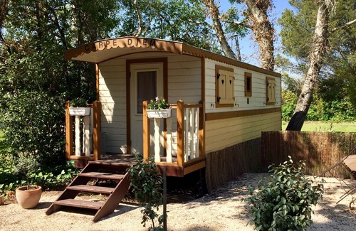 Barbentane House | rent a trailer in provence