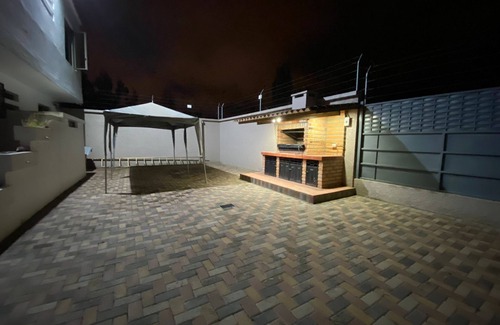 Cuenca Apartment | Rent of a condominium apartment balzay bajo via San Joaquin, Cuenca Ecuador
