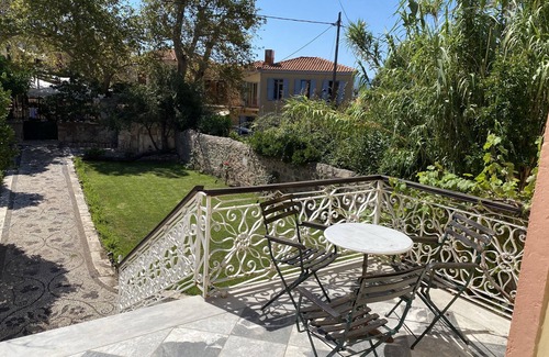 Mithimna Villa | Rent your own 19th century luxury house in Molivos on Lesvos Island