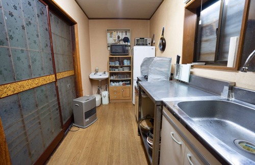 Tokamachi House | Rental 1 building Doburoku and hearth inn Minshu/Tokamachi Niigata