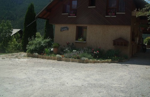 Les Vigneaux Apartment | RENTAL OF TWO APARTMENTS IN VIGNEAUX