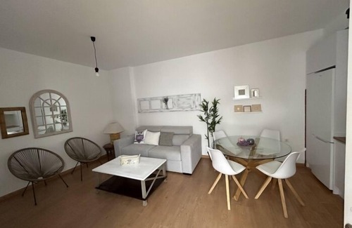 Santa Marina Apartment | Rental unit in Córdoba · 1 bedroom · 3 beds · 1 bath