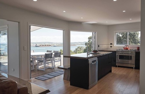 Whangarei Heads House | Reotahi Bolthole