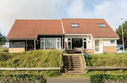 Nes House | Repos is a cozy house near the beach and "Nessemerbos".