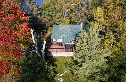 Republic Cabin | Republic Island - Lazy Days, Starry Nights & Total Seclusion