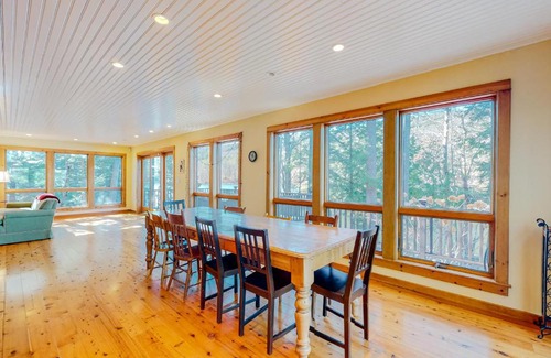 Ludlow House | Rescue Lake