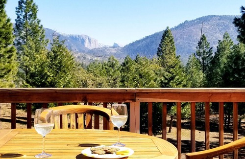 Foresta House | Reservation Never Needed! Private Home with Stunning Half Dome & El Cap Views!