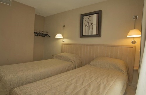 Prado - Republique Apartment | Reserve your apartment in a **** hotel> Apartment 37