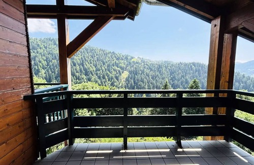 Notre-Dame-de-Bellecombe Apartment | Residence Les Balcons Du Charvin - 2 Rooms for 6 People