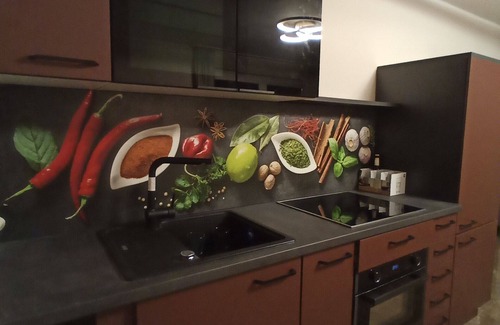 Bad Kreuznach Apartment | Reside in a three-room apartment with a view of the spa gardens