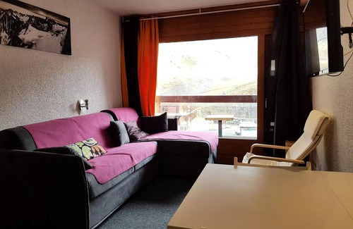 Arc-2000 Apartment | Residence Aiguille Rouge - Nice studio for 4 people in Arc 2000 ski to the feet, in the center of the resort, near shops, bowling and pati