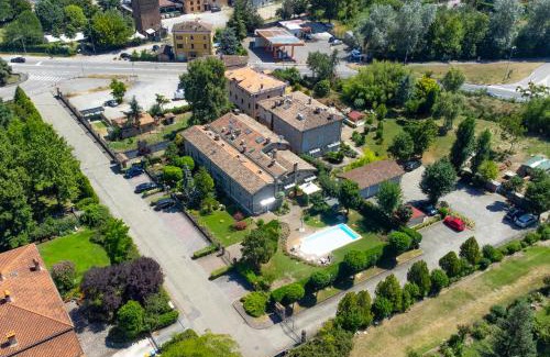 Crocetta-San Lazzaro-Modena Est Apartment | Residence Antico Borgo