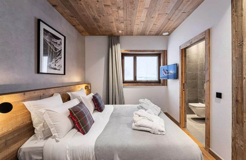 Le Praz Ski Chalet | Residence Bois Du Ban - Chalets for 10 People