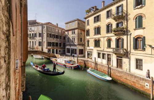 Castello House | Residence Ca' di Malta Arsenale by Wonderful Italy