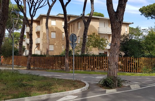 Principina a Mare Condo | Residence Casa Pineta 5 minutes from the sea and services.