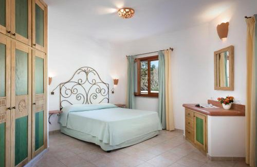 Cannigione Apartment | Residence Cala Di Falco