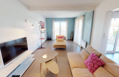 Calvi Apartment | Résidence Catherine, Superb 3 bedroom apartment, 120 m2 with swimming pool (1)