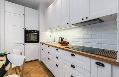 Stare Miasto District Apartment | Residence Chwaliszewo 62 1 Bedroom Balcony