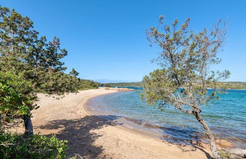 Palau Apartment | Residence con piscina a Palau, a soli 150 mt. dal mare