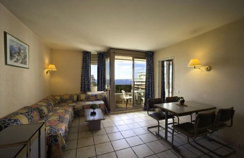Juan-les-Pins Apartment | Residence Couleurs Soleil - Juan les Pins - Studio 4 People