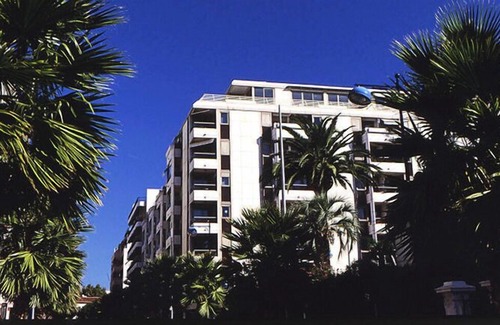 Juan-les-Pins Apartment | Residence Couleurs Soleil - Juan les Pins - Studio 4 People