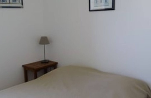 Tizzano Apartment | Residence Fioravanti 3 Appartements Pieds Dans L'eau