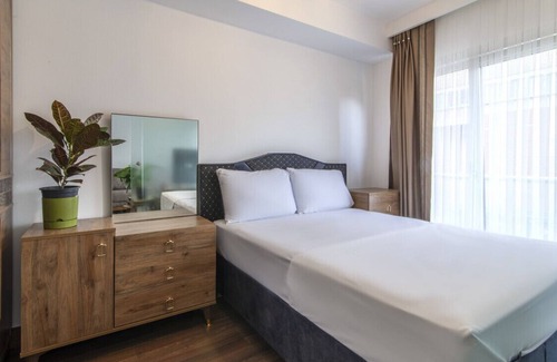 Cumhuriyet Apartment | Residence Flat With Excellent Location in Sisli