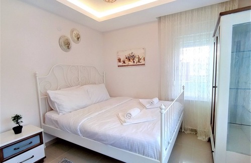 Sarsu Mahallesi Apartment | Residence Flat with Shared Pool in Konyaalti
