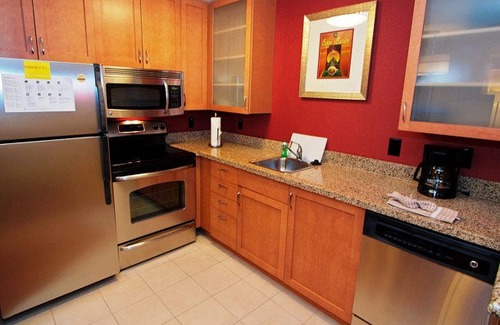 College Station Hotel | Residence Inn Bryan College Station