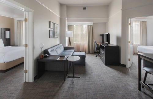 Calverton Hotel | Residence Inn by Marriott - Silver Spring