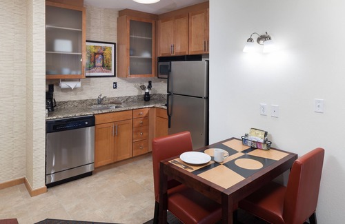 Mishawaka Hotel | Residence Inn by Marriott South Bend Mishawaka