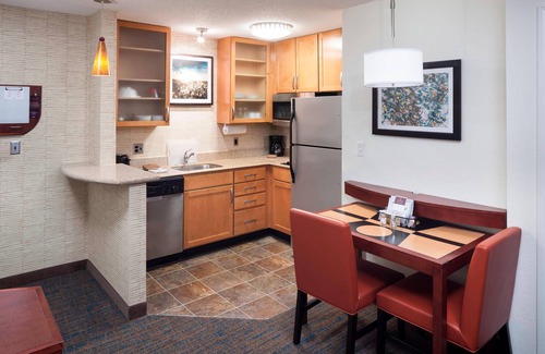 Dothan Hotel | Residence Inn by Marriott Dothan